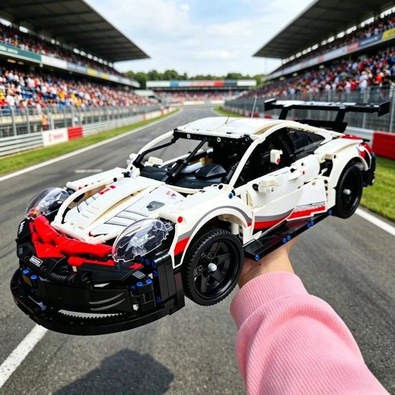 Porsche 911 RSR